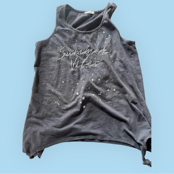 Summer Tank Tops - Picture 3 of 5